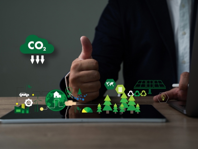 EnvirOptimus: CO₂ Monitoring & Sustainability